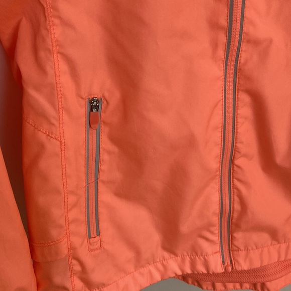 Hind, peach color Windbreaker reflector Jacket with hood. Size S - Picture 9 of 16